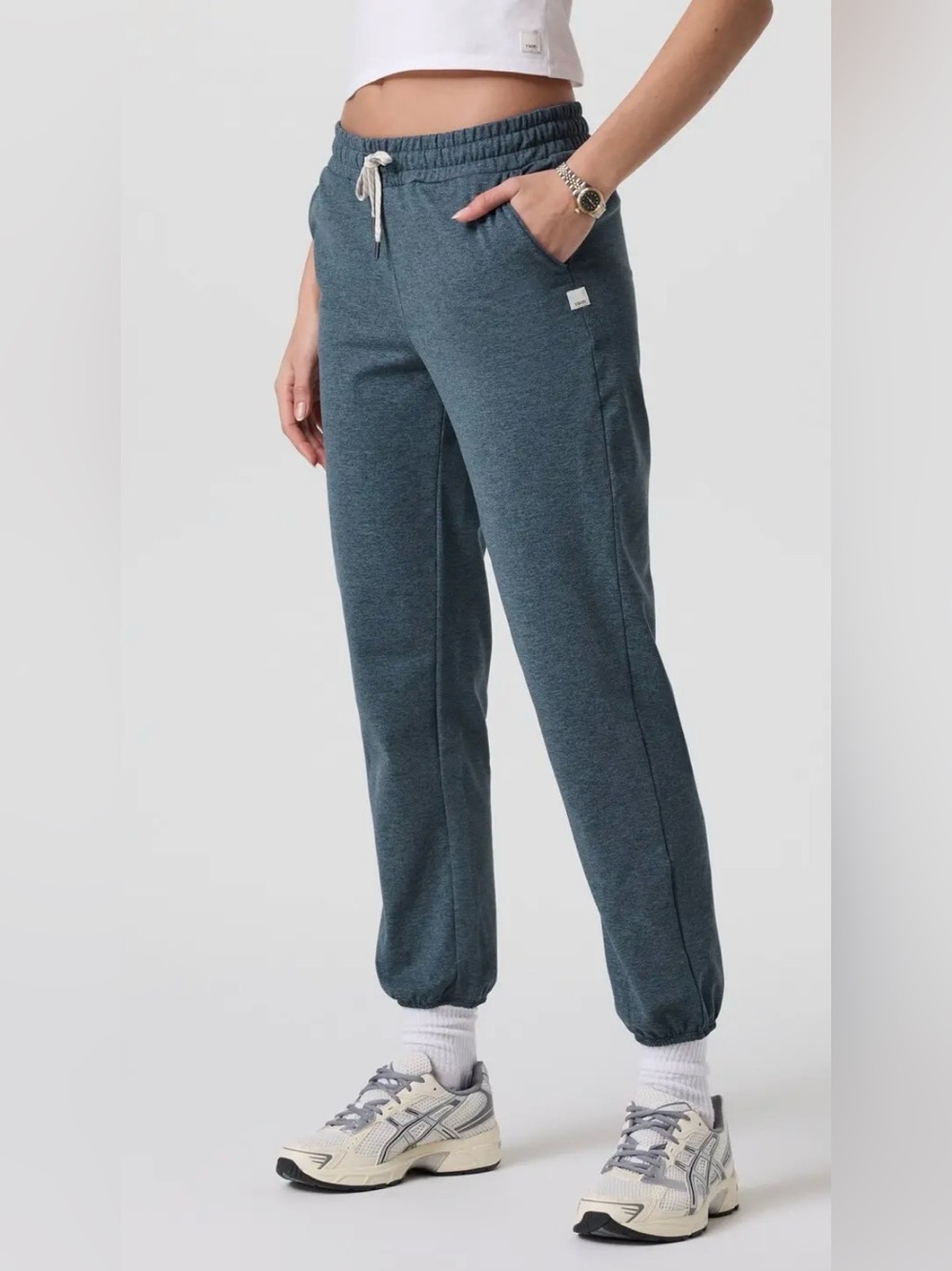 VUORI Granite Performance Jogger Pants
Blue
Size Small
Warm
Athleisure
Athletic